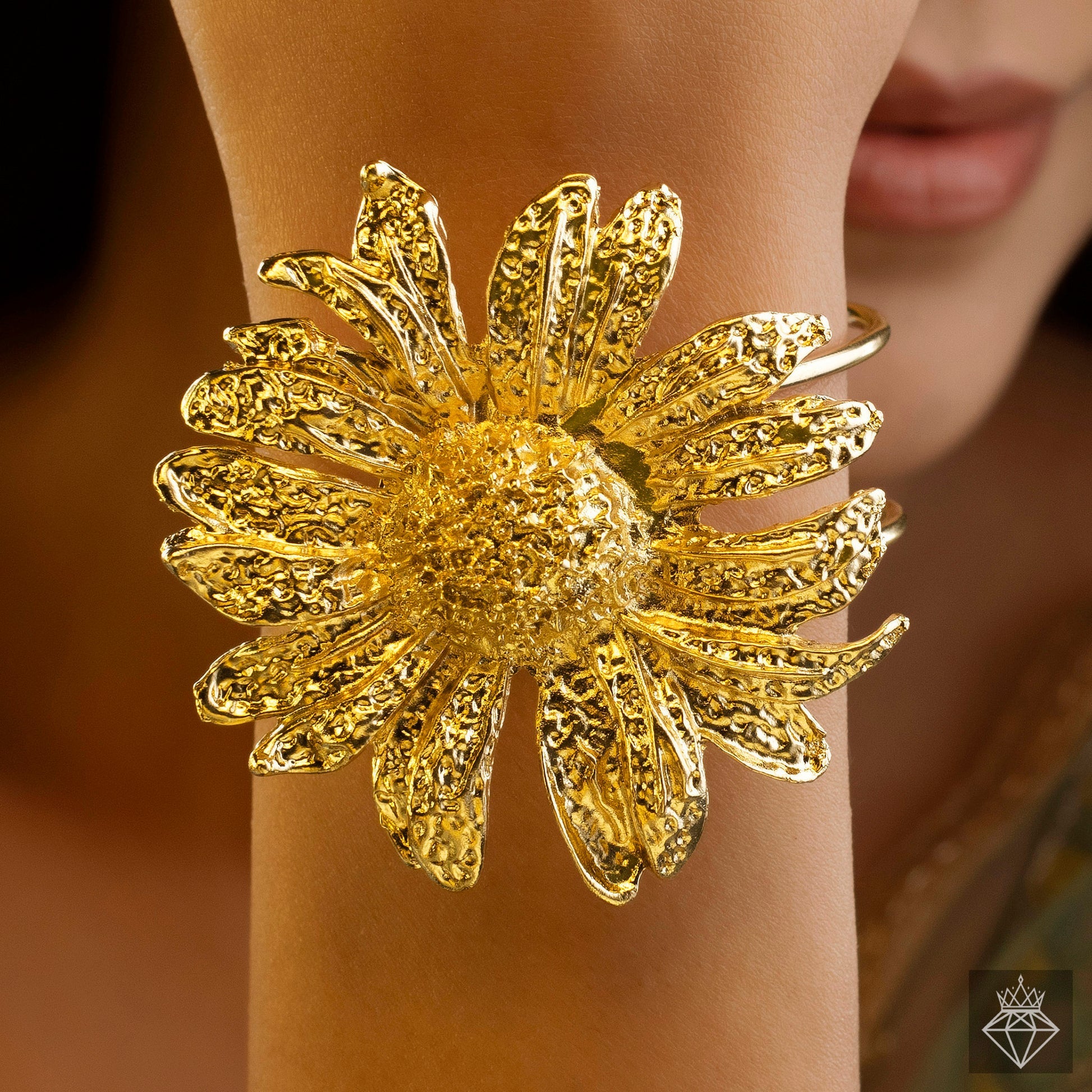 Saiyaara Golden Sunflower Bracelet (Adjustable Size)