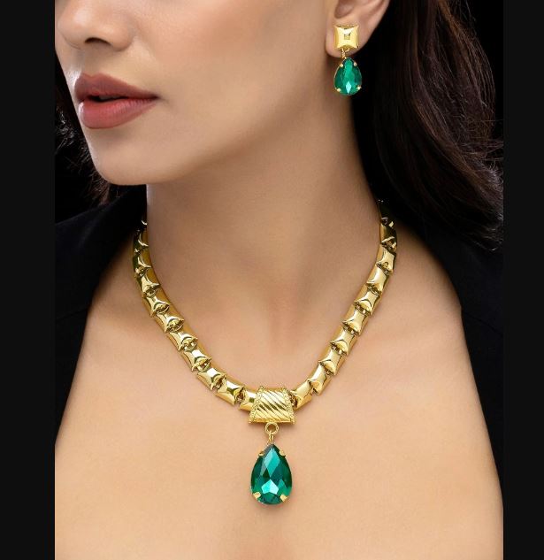 Emerald Crystal Necklace Set With Earrings