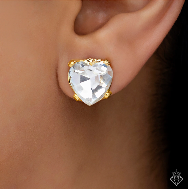 Solitaire Heart Shape Cool Earrings