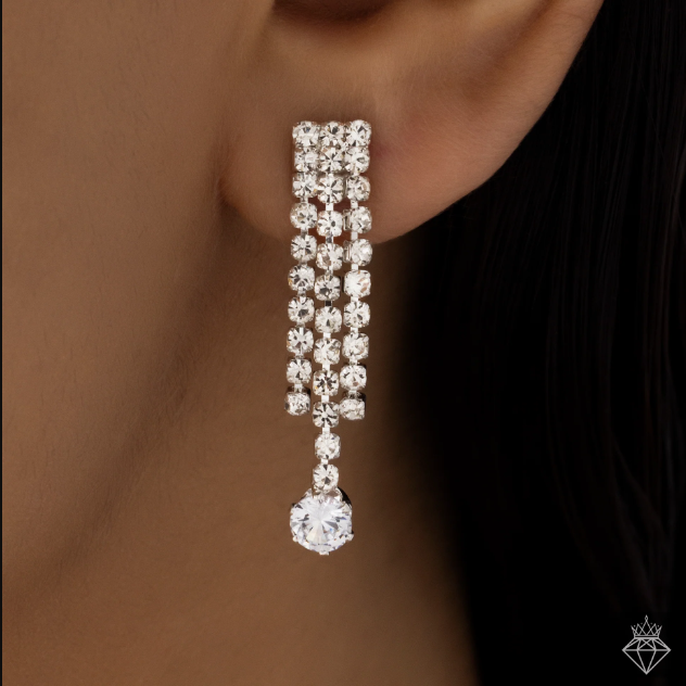 Stylish Crystal Necklace Set With Earrings