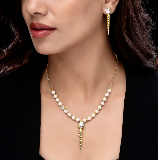 Beauty stylish  Necklace Set With Earrings